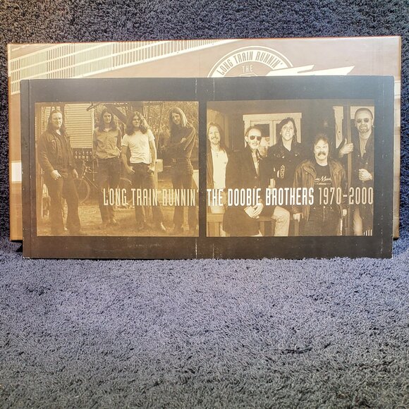 VINTAGE DOOBIE BROTHERS FOUR COMPACT DISC BOX SET 1970 - 2000 - Picture 3 of 3